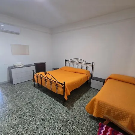 Terrazza Sul Mare קרוטונה